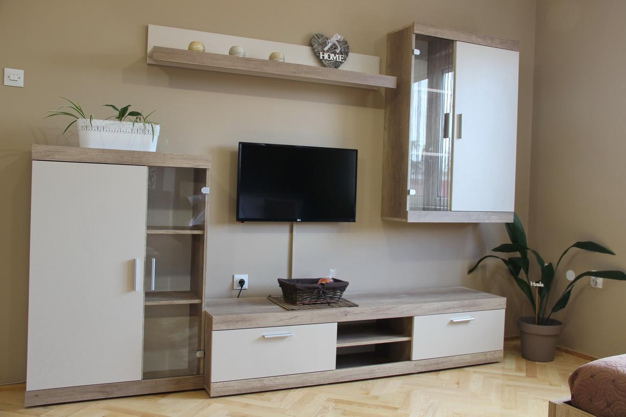 Apartment Cherry Zrenjanin Exterior photo